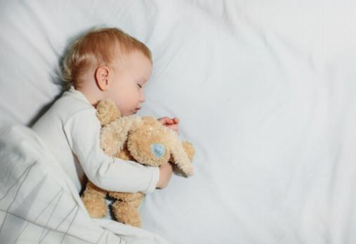 Der süße Punkt: Das Schlaftraining Ihres Babys fördert gleichzeitig die emotionale Bindung