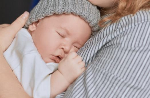 Der Weg zu besserem Schlaf: Das Verständnis der einzigartigen Bedürfnisse Ihres Babys
