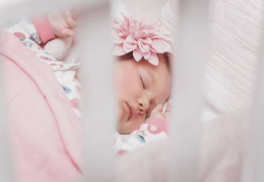 Die Welt des Babyschlafes meistern: Ein Überlebensratgeber für Eltern