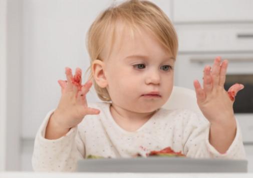 Die langfristigen Vorteile der Babyzeichen-Sprache für Kleinkinder